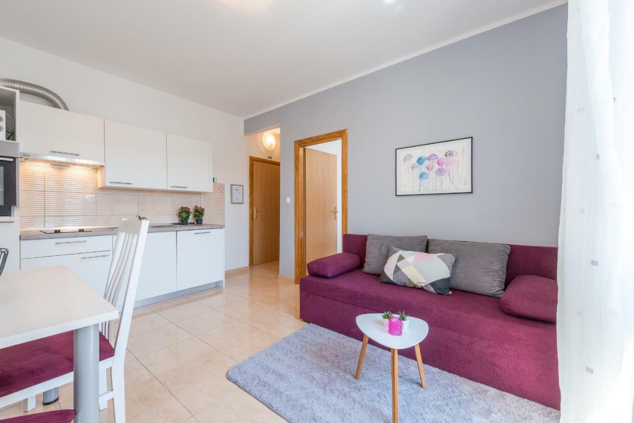 Fora Apartma *